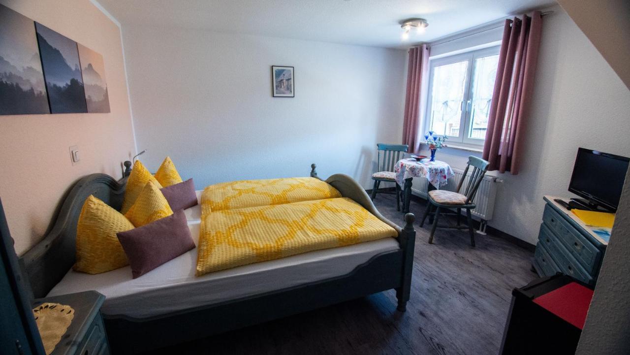 Selliner Pension am Waldrand Bagian luar foto